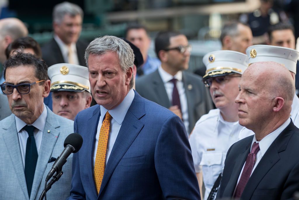 Fire Commissioner Nigro, Mayor de Blasio and Police Commissioner O'Neill (Getty Images)